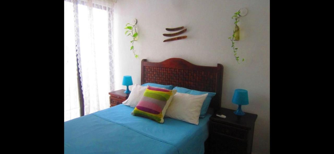 Casa De Hojas Apartment Плая дел Кармен Екстериор снимка