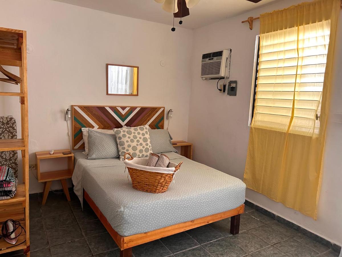 Casa De Hojas Apartment Плая дел Кармен Екстериор снимка